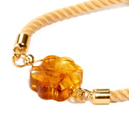 Браслет-оберег &quot;Клевер&quot; из Янтаря  на шнурке
