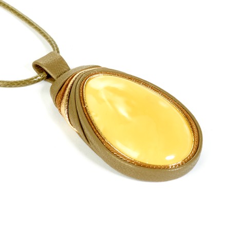 Колье &quot;Дуэт&quot; из Янтаря и нат кожи купить